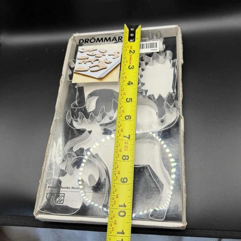 IKEA DROMMAR Woodland animal 6 Piece stainless steel cookie cutter set